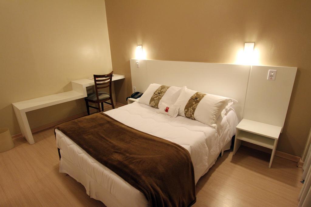Hotel Curi Executive Pelotas Quarto foto