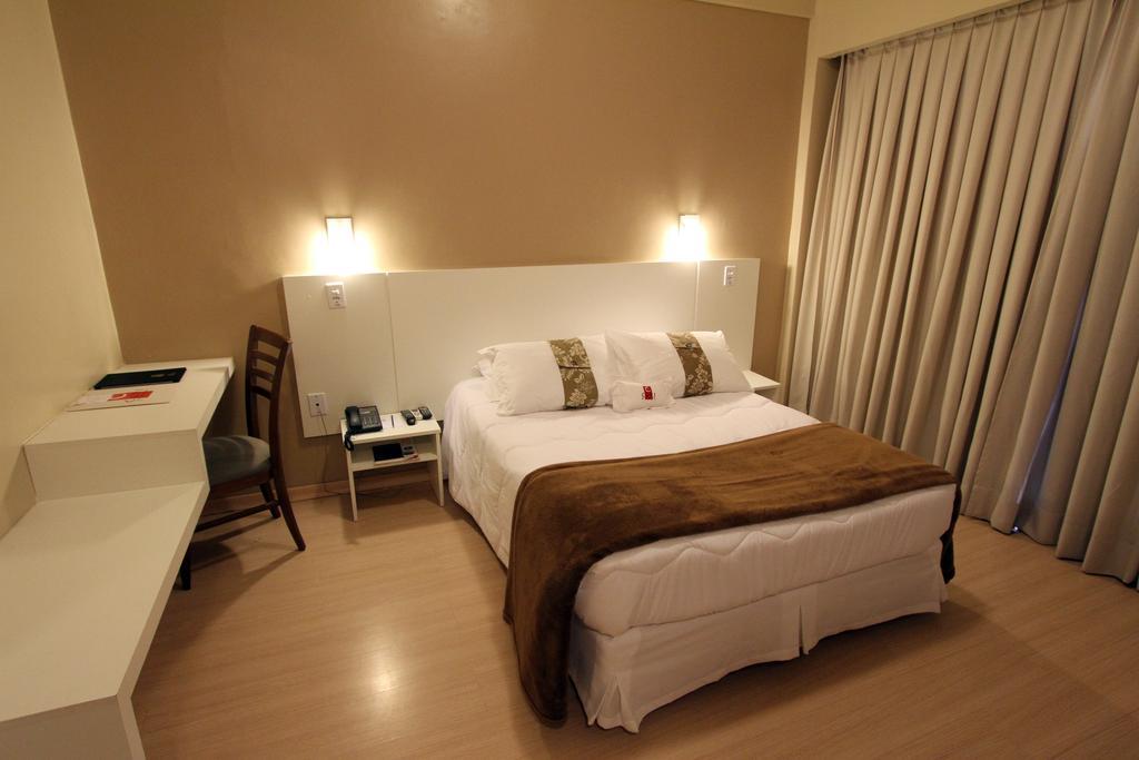 Hotel Curi Executive Pelotas Quarto foto