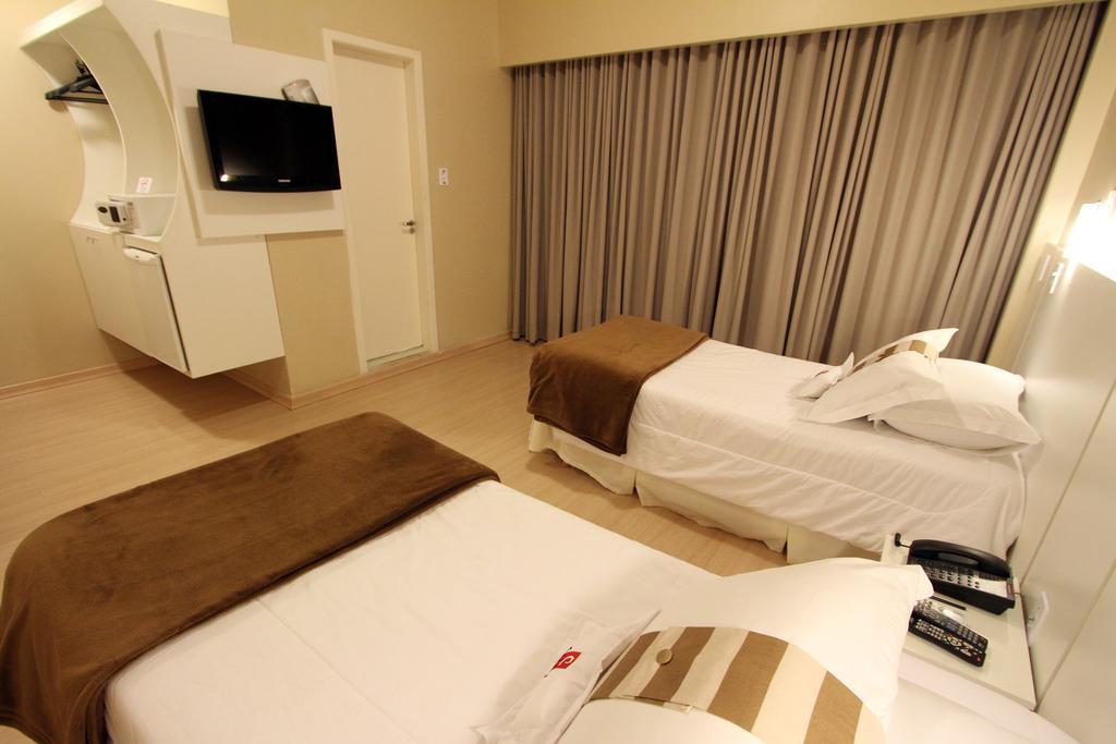 Hotel Curi Executive Pelotas Quarto foto