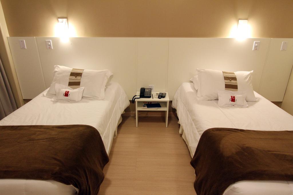 Hotel Curi Executive Pelotas Quarto foto
