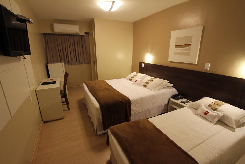 Hotel Curi Executive Pelotas Quarto foto