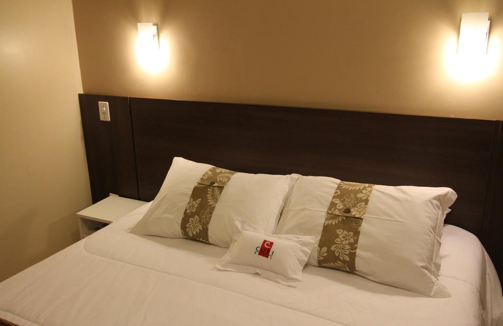 Hotel Curi Executive Pelotas Quarto foto