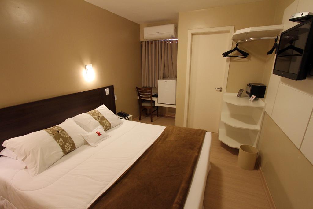 Hotel Curi Executive Pelotas Quarto foto
