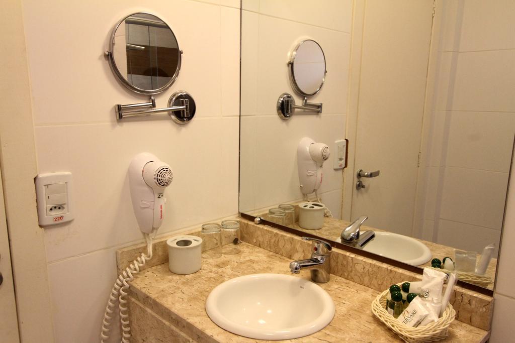 Hotel Curi Executive Pelotas Quarto foto